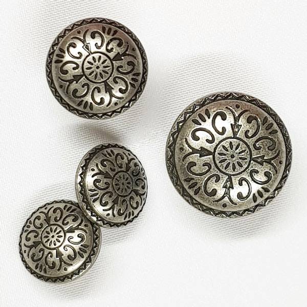 Hovedbilde Knapp rosett metall sølv oksydert kåpeknapp