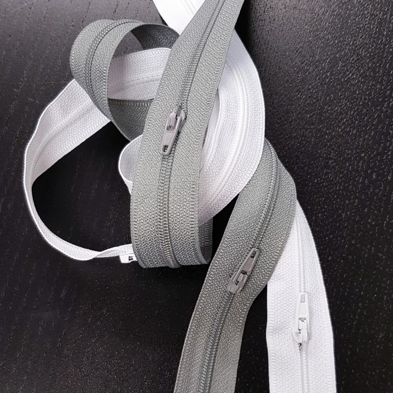 Glidelås metervis 4 mm