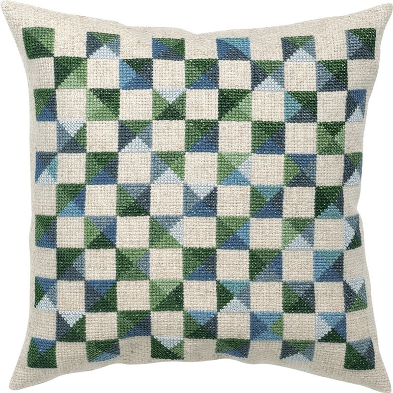 Pute blå-grønne ruter korssting 40 x 40 cm - broderipakke 