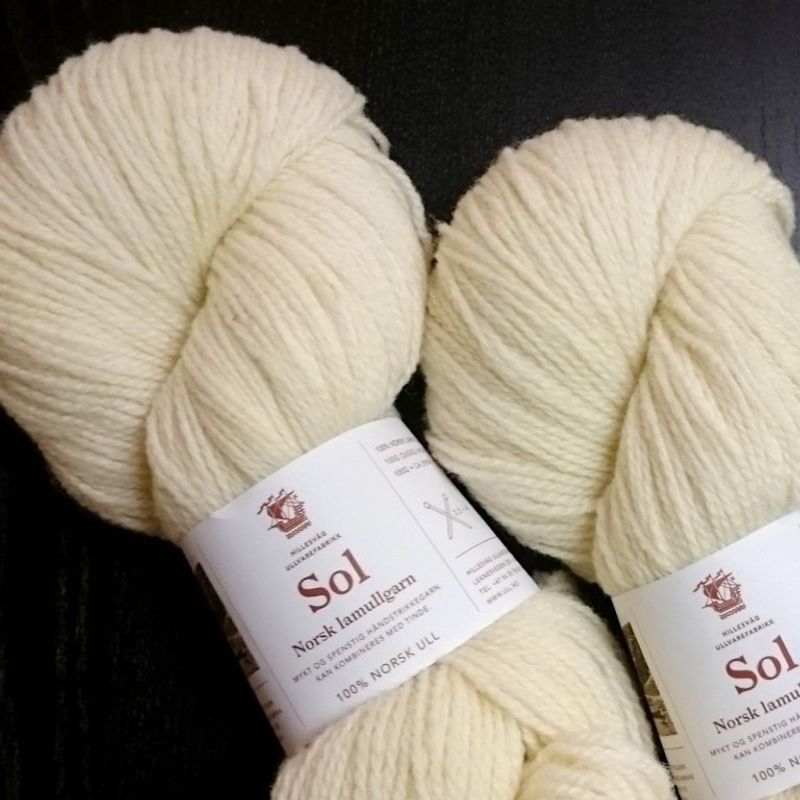 Sol - Norsk lamullsgarn 100 g Hillesvåg Fabrikker